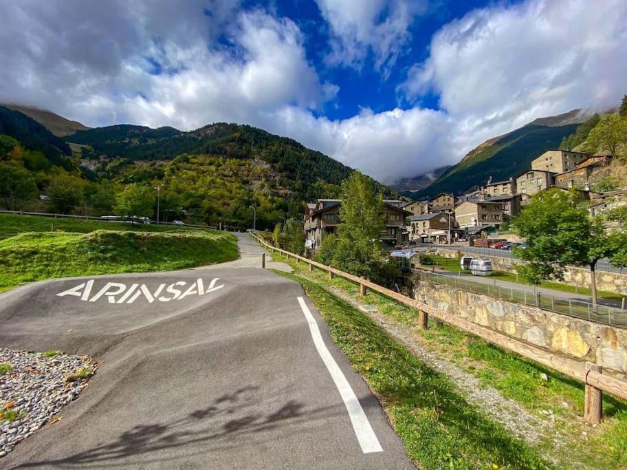Iconic - A Pie De Pistas En 1 Minuto - Terraza Con Vistas Al Valle Arinsal - Parking Gratis L By Bonesvacances 外观 照片