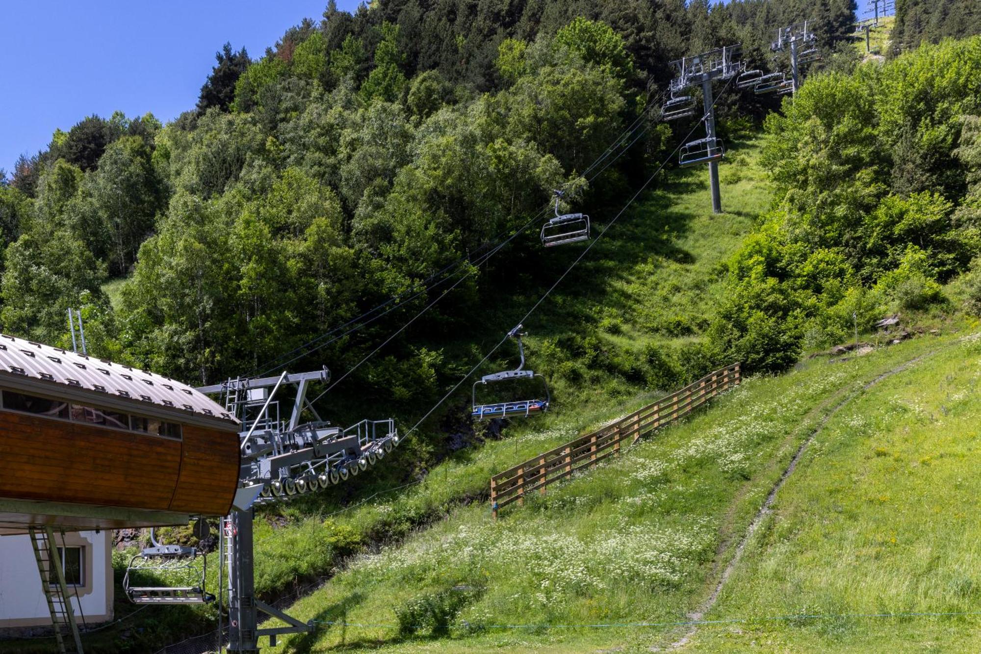Iconic - A Pie De Pistas En 1 Minuto - Terraza Con Vistas Al Valle Arinsal - Parking Gratis L By Bonesvacances 外观 照片